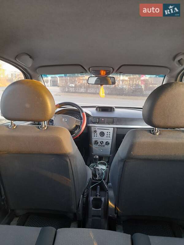 Микровэн Opel Meriva 2003 в Черновцах фото 6 Микровэн Opel Meriva 2003 в Черновцах