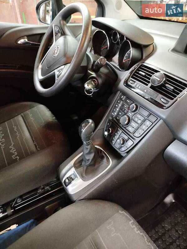 Мікровен Opel Meriva 2015 в Монастирищеві