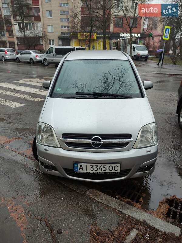 Микровэн Opel Meriva 2005 в Киеве