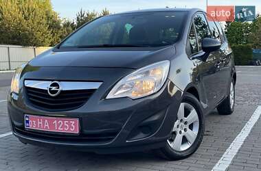 Микровэн Opel Meriva 2011 в Луцке