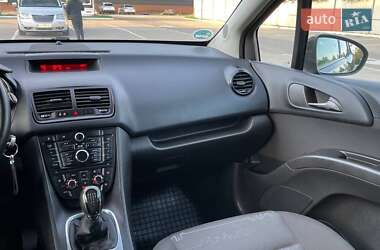 Микровэн Opel Meriva 2011 в 
