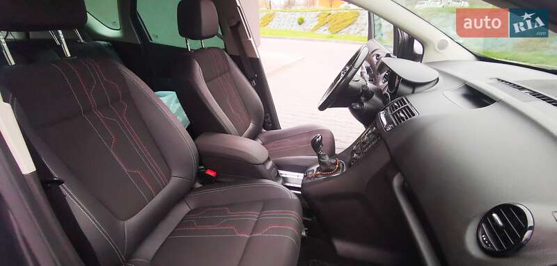 Микровэн Opel Meriva 2012 в Львове
