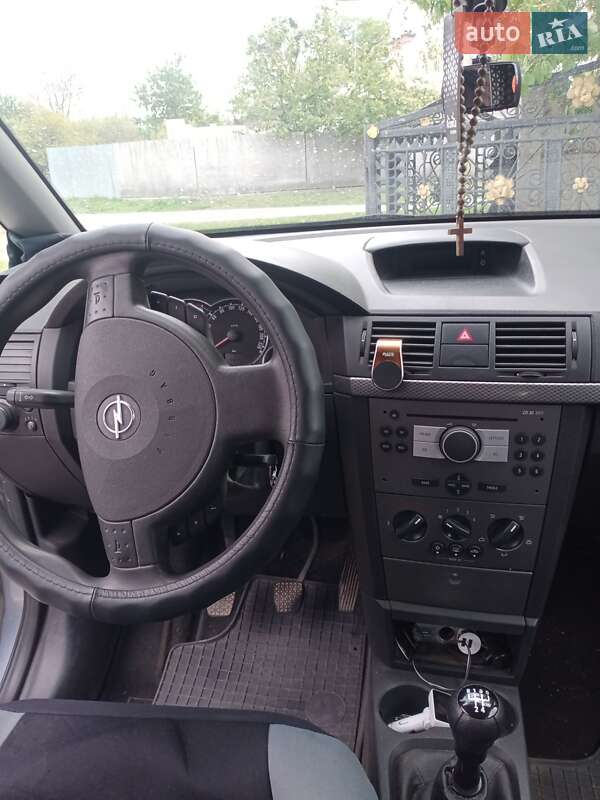 Микровэн Opel Meriva 2006 в Сокале