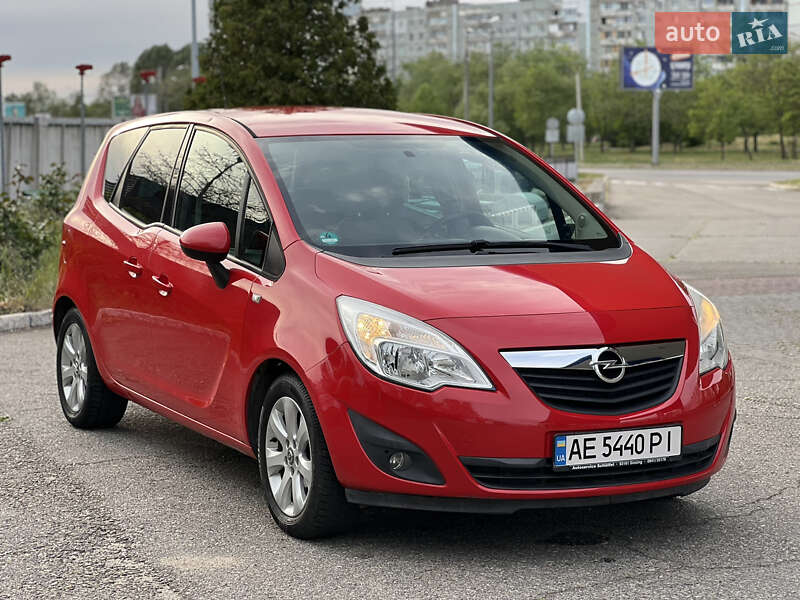 Opel Meriva 2010