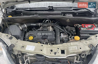 Микровэн Opel Meriva 2004 в 