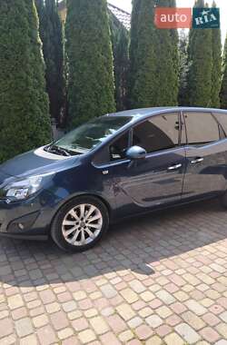 Микровэн Opel Meriva 2011 в Львове
