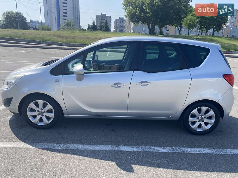 Opel Meriva 2010