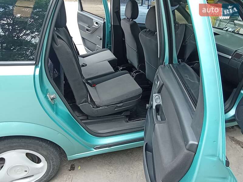 Микровэн Opel Meriva 2005 в Павлограде