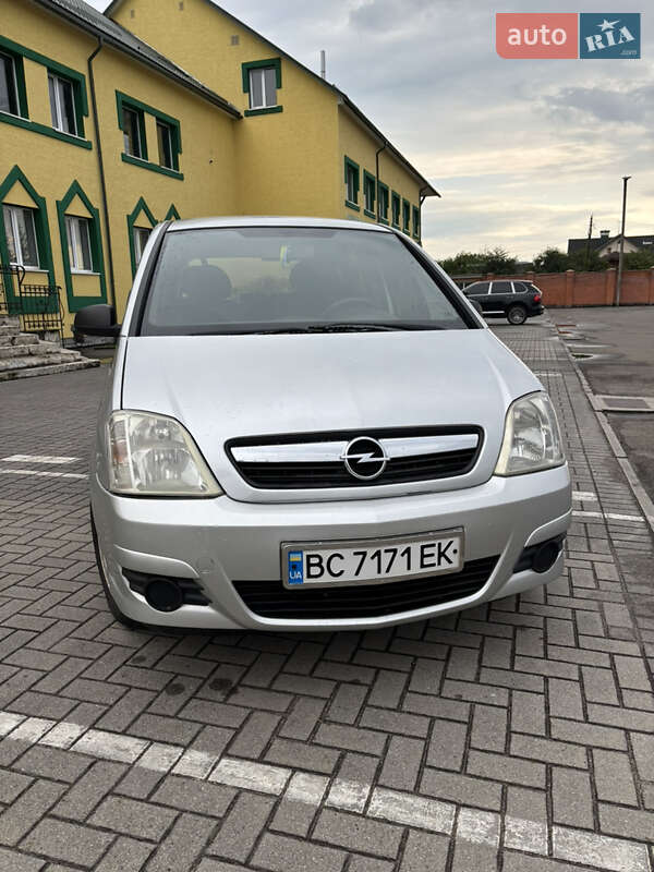 Opel Meriva 2010