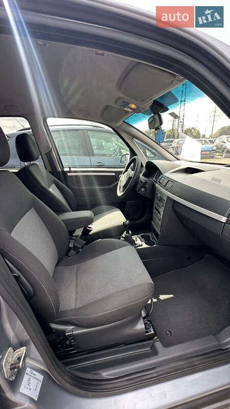 Микровэн Opel Meriva 2008 в Луцке