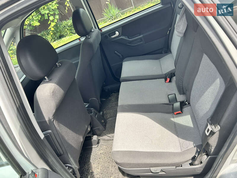 Микровэн Opel Meriva 2003 в Житомире