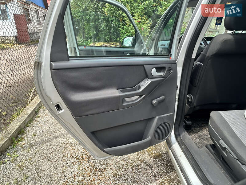 Микровэн Opel Meriva 2003 в Житомире