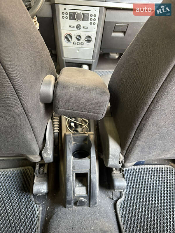 Микровэн Opel Meriva 2005 в Николаеве фото 12 Микровэн Opel Meriva 2005 в Николаеве