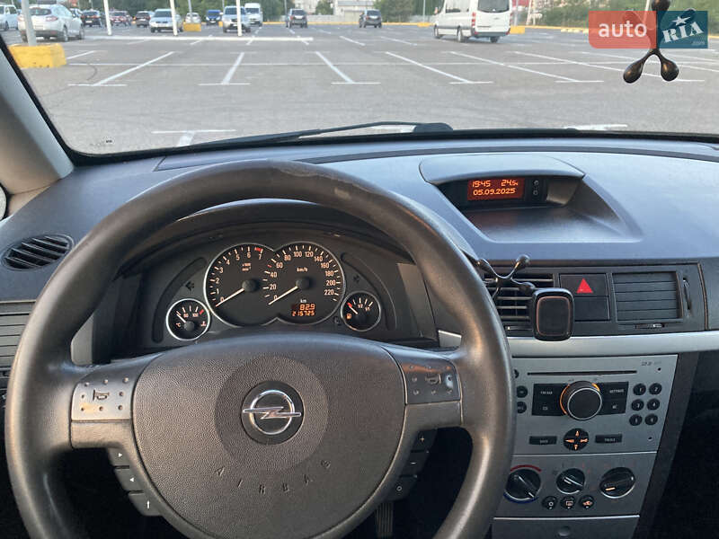 Микровэн Opel Meriva 2005 в Черновцах