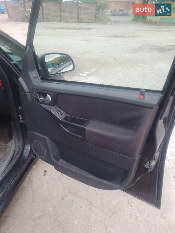 Микровэн Opel Meriva 2004 в Харькове фото 5 Микровэн Opel Meriva 2004 в Харькове