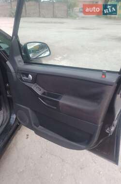 Микровэн Opel Meriva 2004 в 