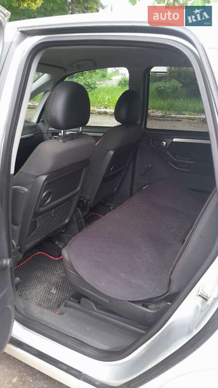 Мікровен Opel Meriva 2004 в Кам'янець-Подільському