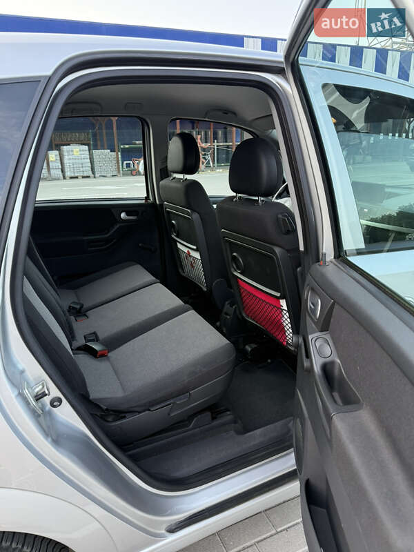 Микровэн Opel Meriva 2005 в Староконстантинове