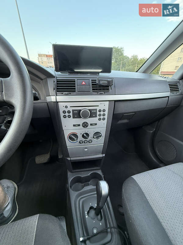 Микровэн Opel Meriva 2005 в Староконстантинове