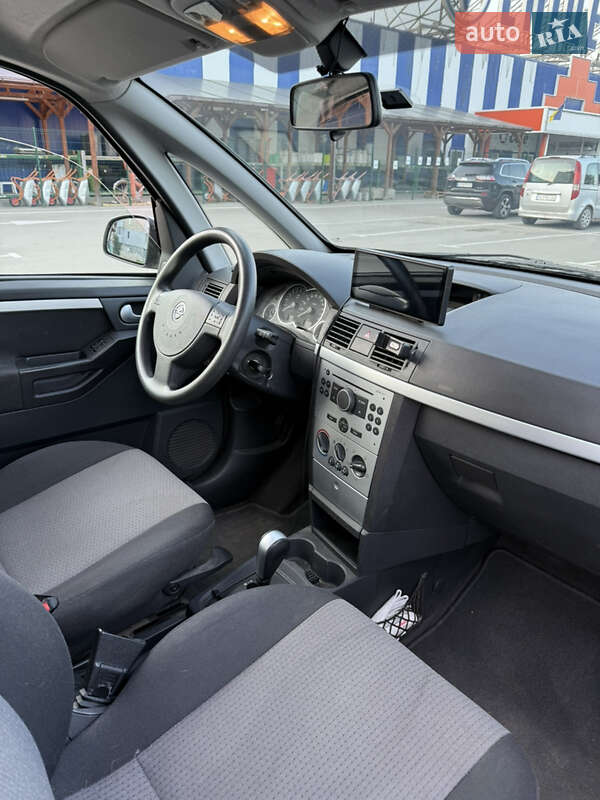 Микровэн Opel Meriva 2005 в Староконстантинове