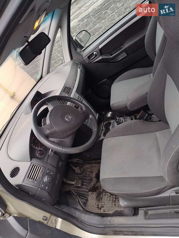 Микровэн Opel Meriva 2009 в Житомире
