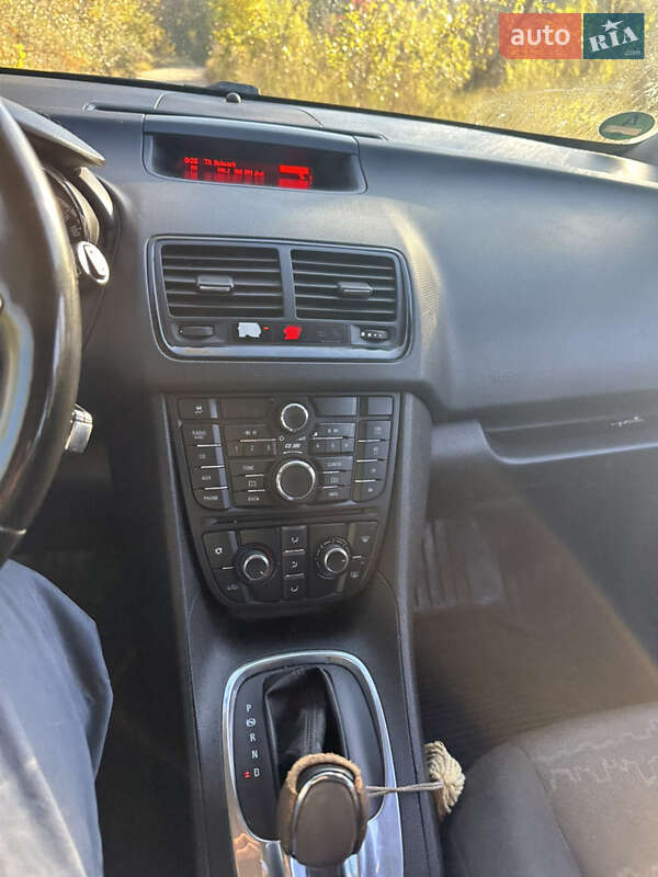 Микровэн Opel Meriva 2011 в Чернигове