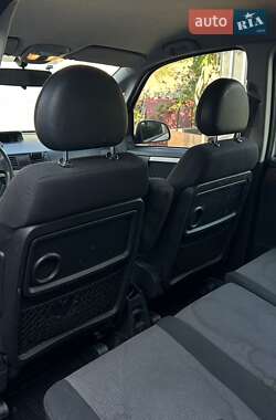Микровэн Opel Meriva 2004 в  фото 4 Микровэн Opel Meriva 2004 в