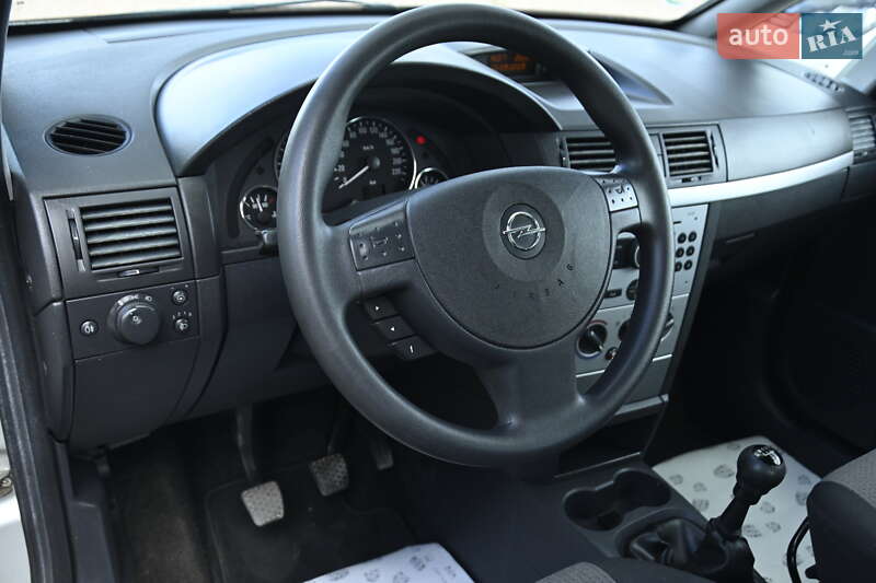 Микровэн Opel Meriva 2006 в Бердичеве