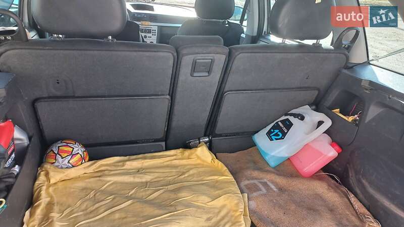 Мікровен Opel Meriva 2005 в Полтаві