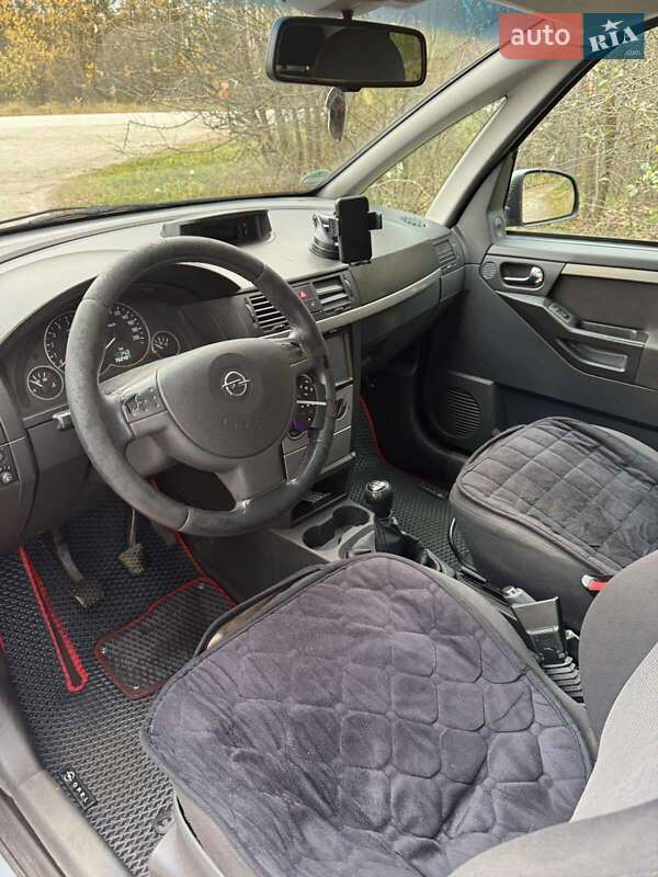 Микровэн Opel Meriva 2004 в Полонном