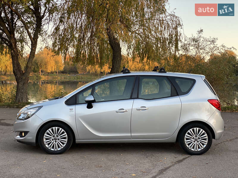 Мікровен Opel Meriva 2014 в Рівному