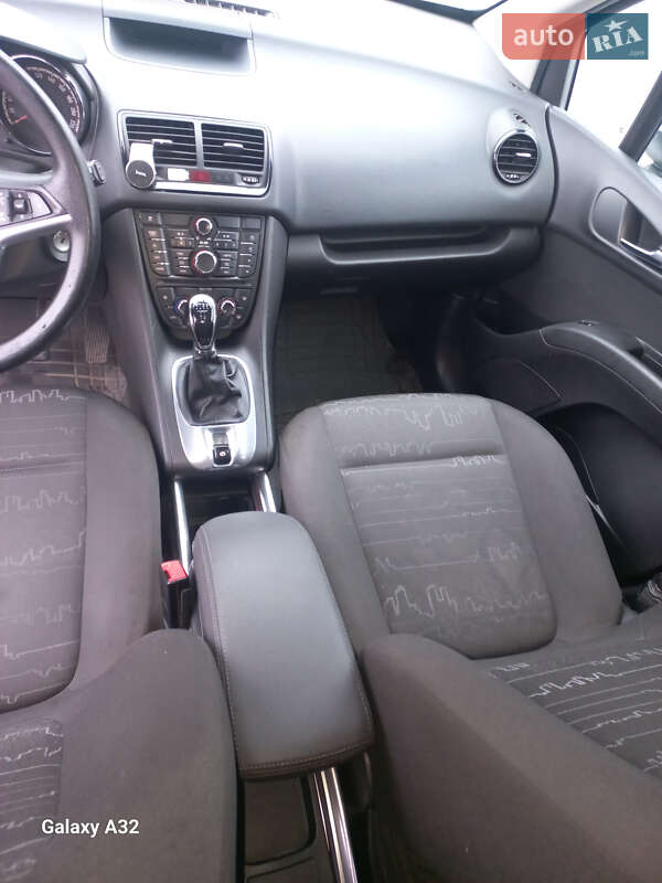 Микровэн Opel Meriva 2010 в Черкассах
