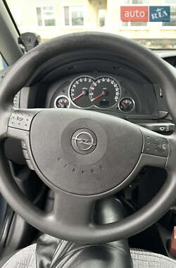Мікровен Opel Meriva 2009 в Полтаві