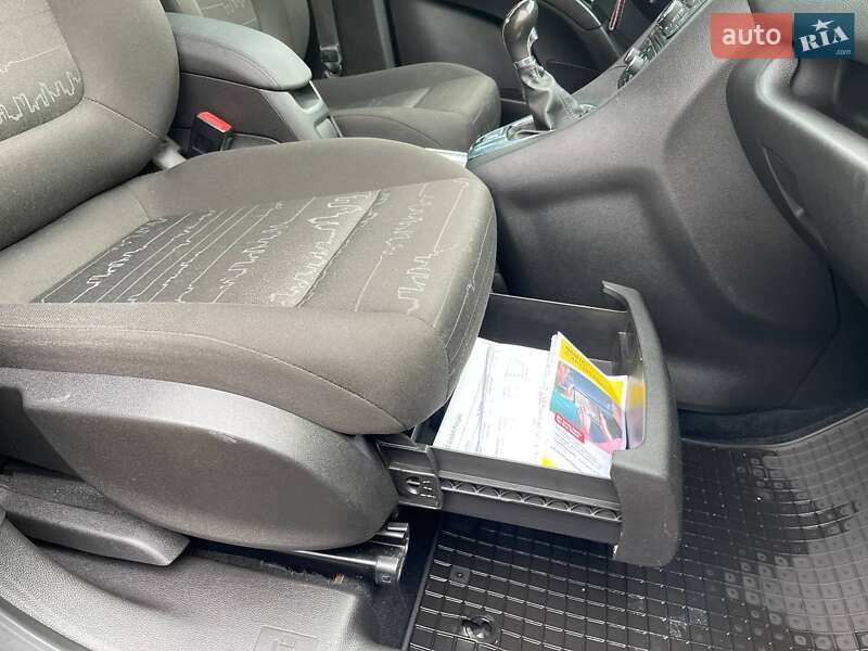 Микровэн Opel Meriva 2011 в Луцке фото 31 Микровэн Opel Meriva 2011 в Луцке