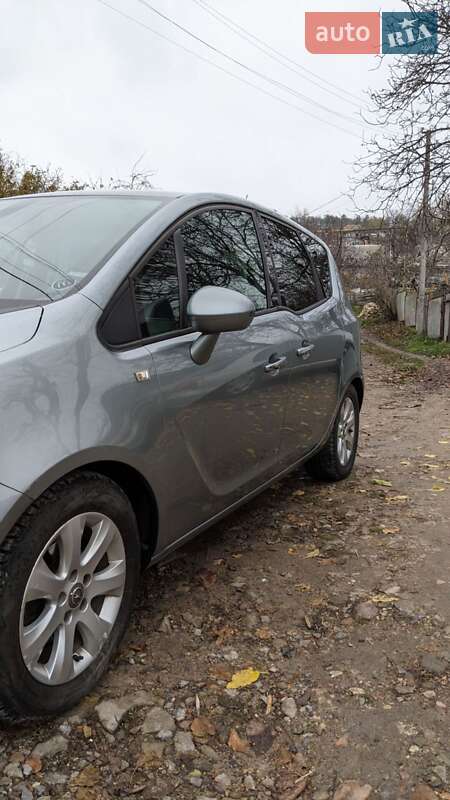 Микровэн Opel Meriva 2010 в Могилев-Подольске фото 7 Микровэн Opel Meriva 2010 в Могилев-Подольске