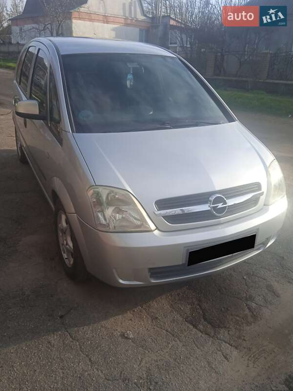 Микровэн Opel Meriva 2004 в Еланце
