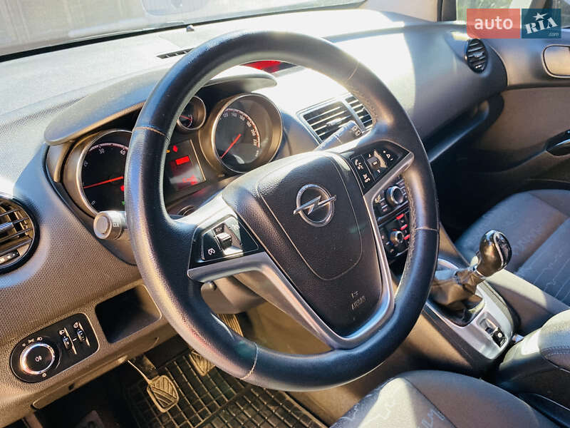 Микровэн Opel Meriva 2013 в Харькове