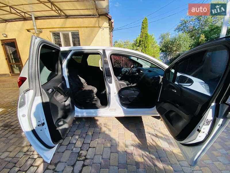 Микровэн Opel Meriva 2013 в Харькове