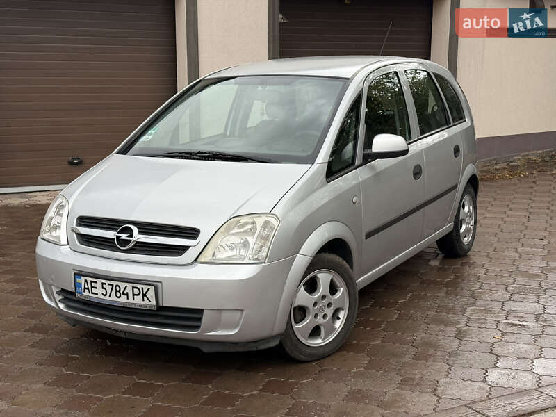 Opel Meriva 2004