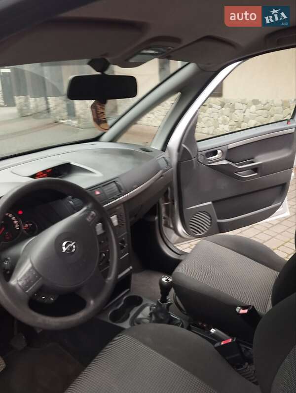 Микровэн Opel Meriva 2009 в Львове