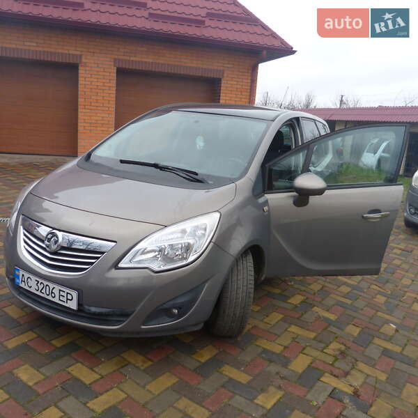 Opel Meriva 2013