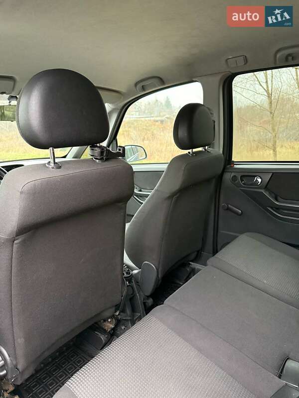Микровэн Opel Meriva 2007 в Киеве
