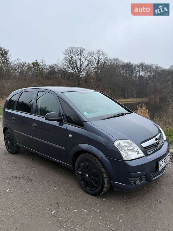 Микровэн Opel Meriva 2007 в Киеве