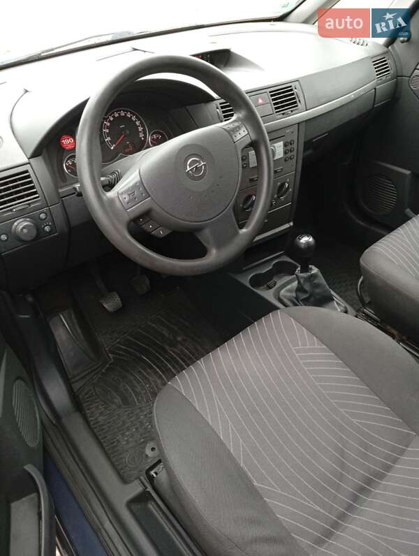 Микровэн Opel Meriva 2006 в Сумах
