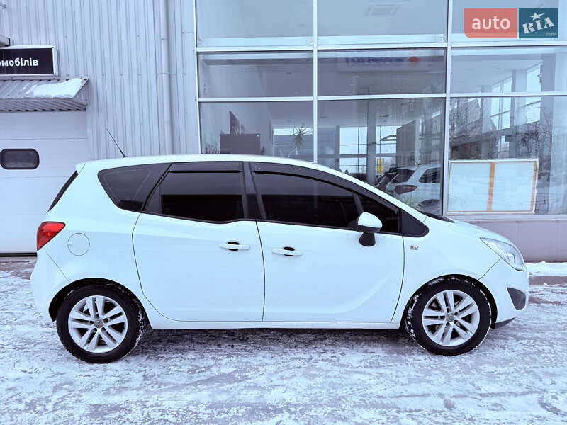 Микровэн Opel Meriva 2013 в Харькове
