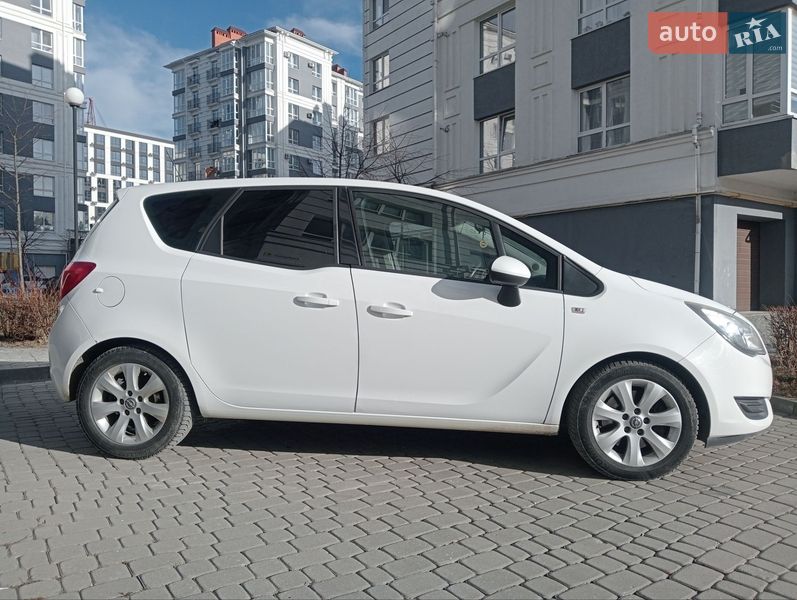 Микровэн Opel Meriva 2015 в Ивано-Франковске