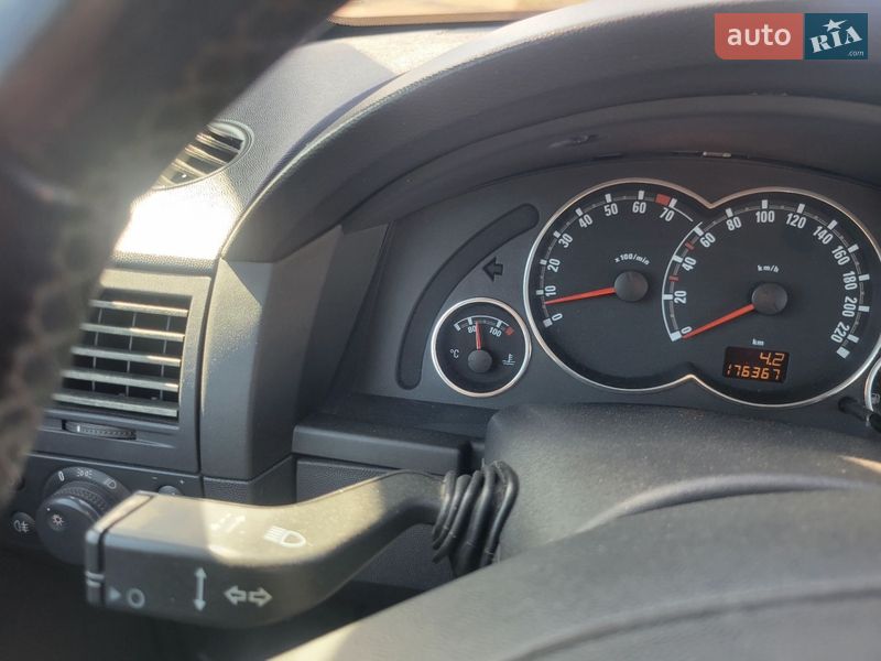 Микровэн Opel Meriva 2009 в Подольске