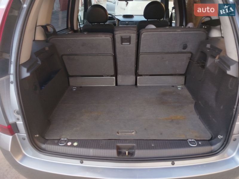 Микровэн Opel Meriva 2004 в Львове