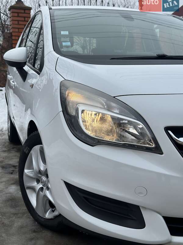 Микровэн Opel Meriva 2014 в Белогородке