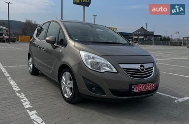 Микровэн Opel Meriva 2013 в Черновцах